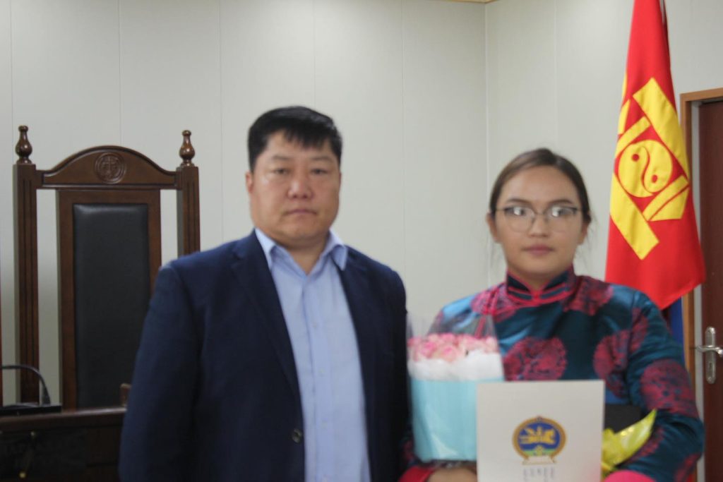 ТӨРИЙН ЖИНХЭНЭ АЛБАН ХААГЧИЙН ТАНГАРАГ ӨРГӨХ ЁСЛОЛЫН ҮЙЛ АЖИЛЛАГАА ЗОХИОН БАЙГУУЛАВ